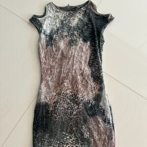 Tope and green cutout bodycon dress